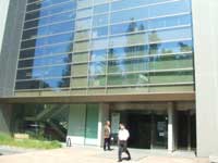 大学内の発表会場
